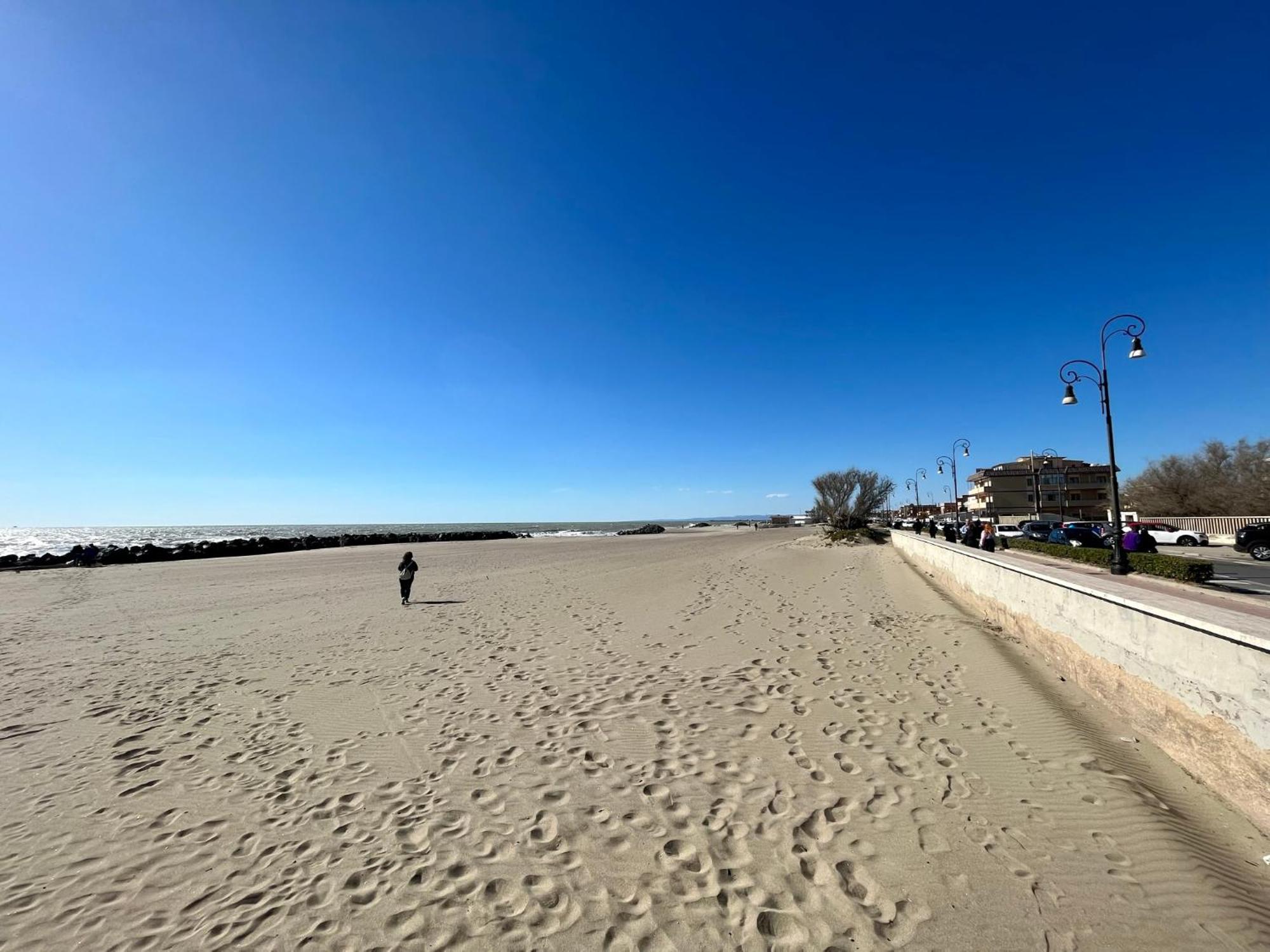 Alloggio Le Dune 77 Fiumicino Esterno foto
